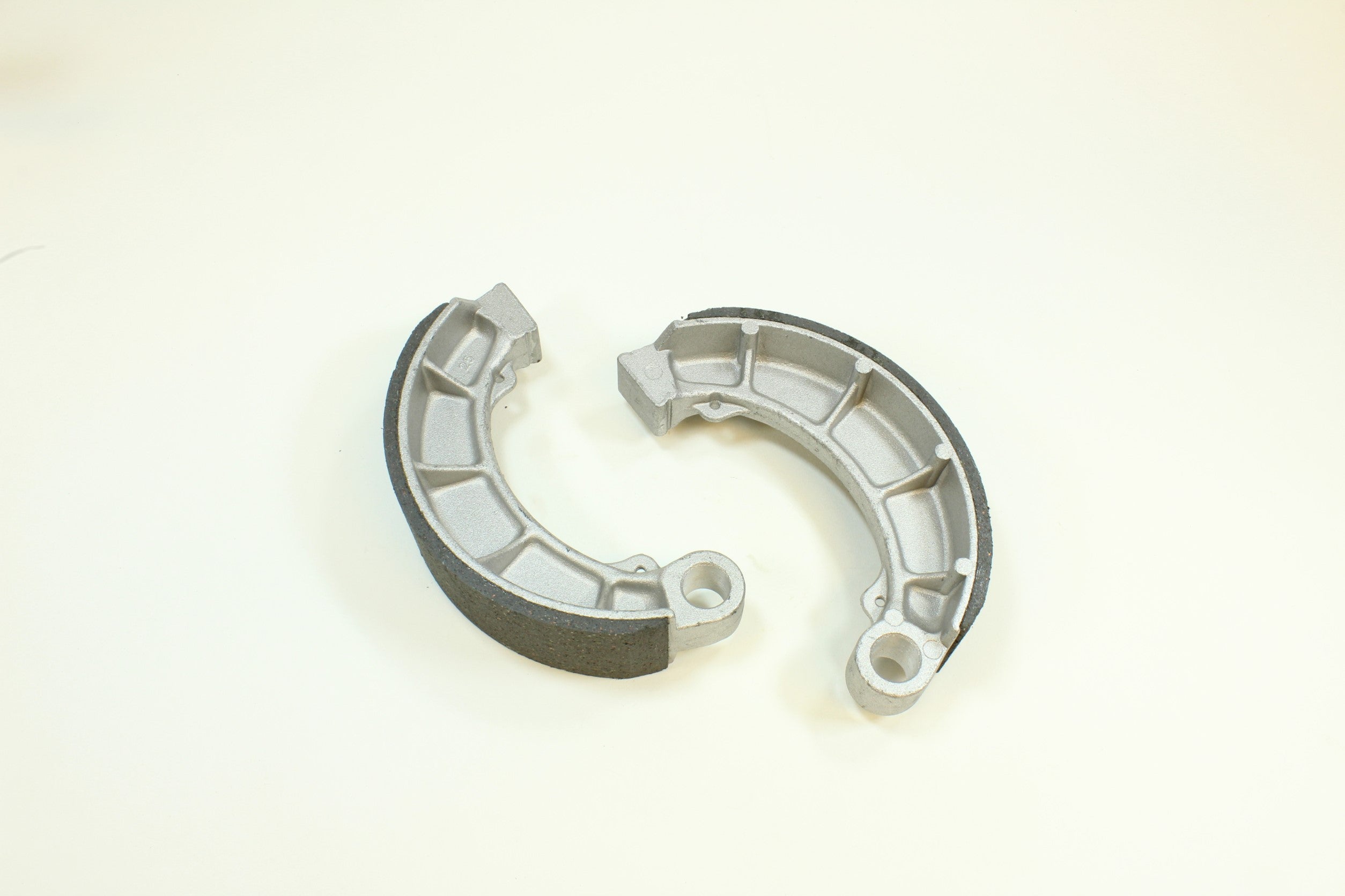 Hendler Brake Shoes for the ___ Wheel  for 1983 Honda Silver Wing 650:GL650I Interstate-Rear